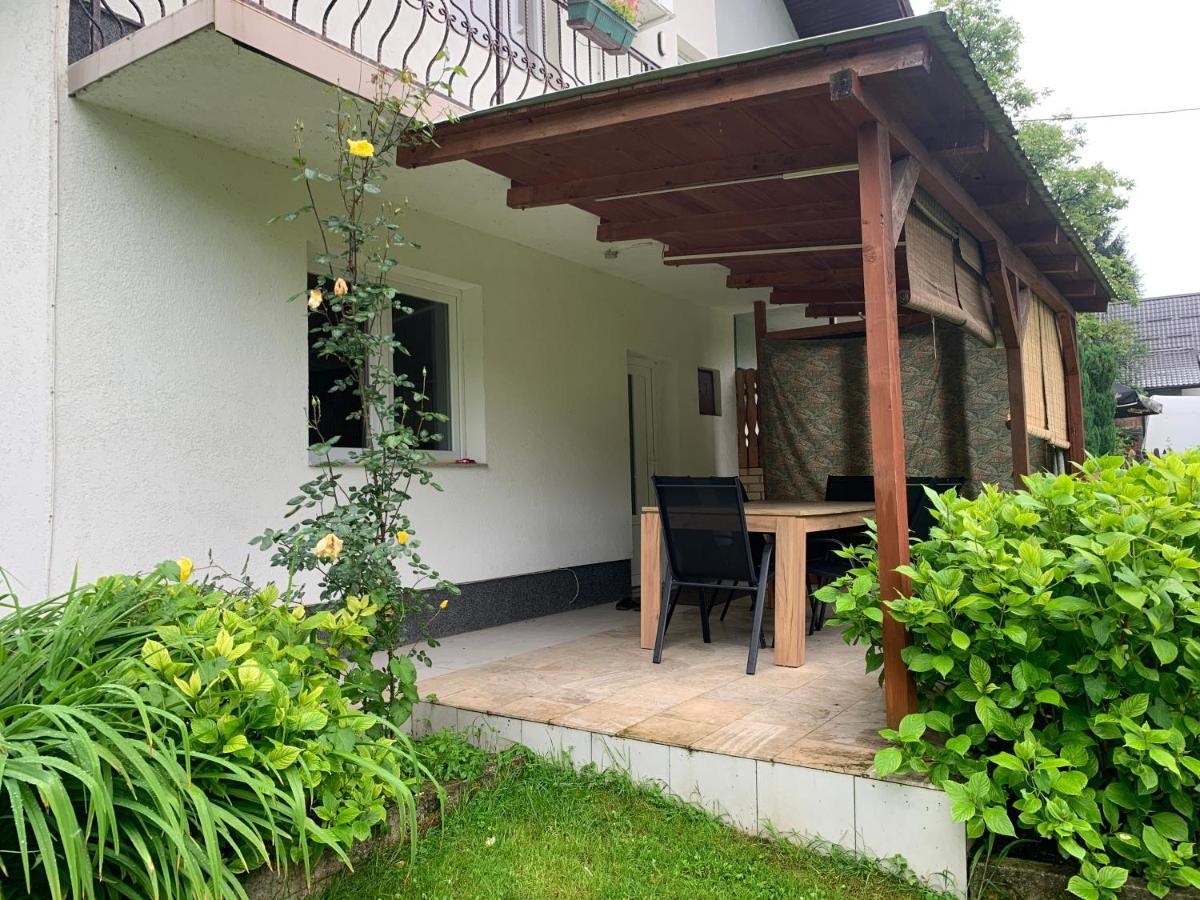 Holiday Residence Buric Visoko Eksteriør bilde